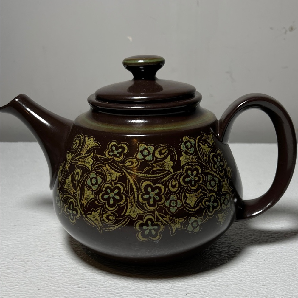 Vintage Franciscan Madeira Teapot Brown Earthenware Floral Embossed Design NEW